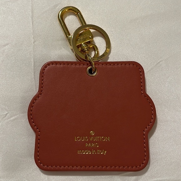 ✨💫Louis Vuitton Collectors Edition Key Ring✨💫 - Picture 7 of 8
